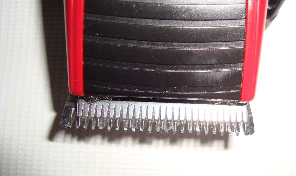 Машинка для стрижки волосся в домашніх умовах Тример REMINGTON HC5018