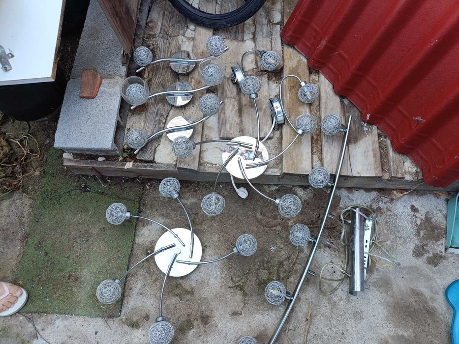 Placa pedra/Candeeeiros/escorrega