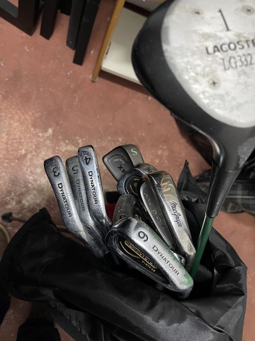 Vendo Conjunto de Golf