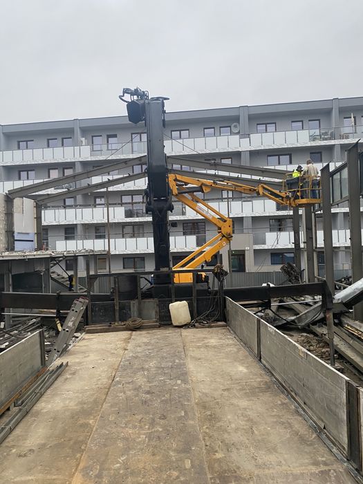Uslugi hds  transport kontenerow trnsport maszyn