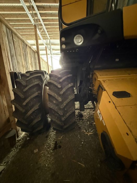 Комбайн CAT Lexion 570R