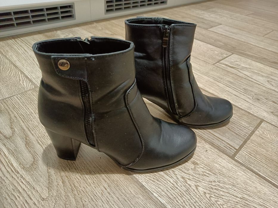 Botki damskie rozm 39