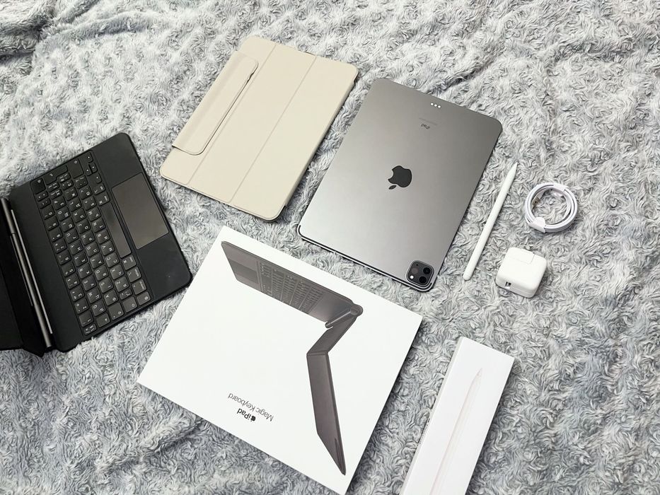 IPad Pro 11’ (2 gen) 256 gb, LTE + чехол, как новый! А2230