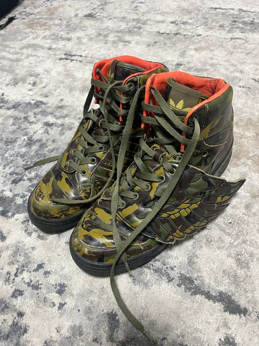 Adidas jeremy scott camo 43