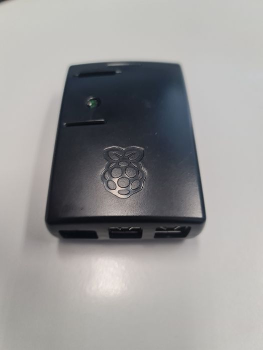 Raspbery Pi  B + com caixa