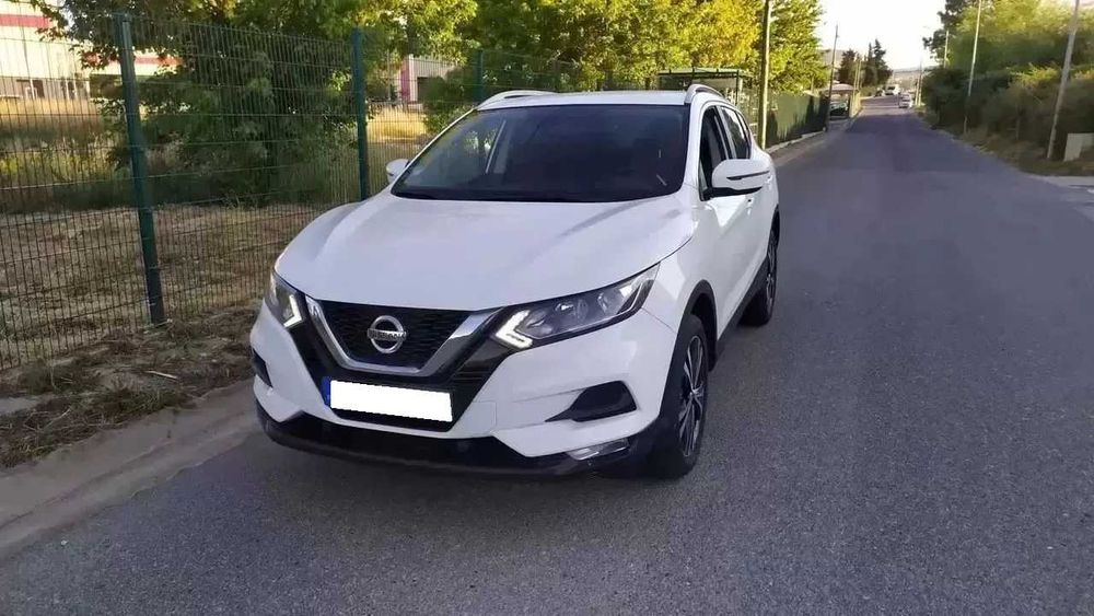 Nissan Qashqai 1.5 dCi Tekna Premium | Financiamento disponível