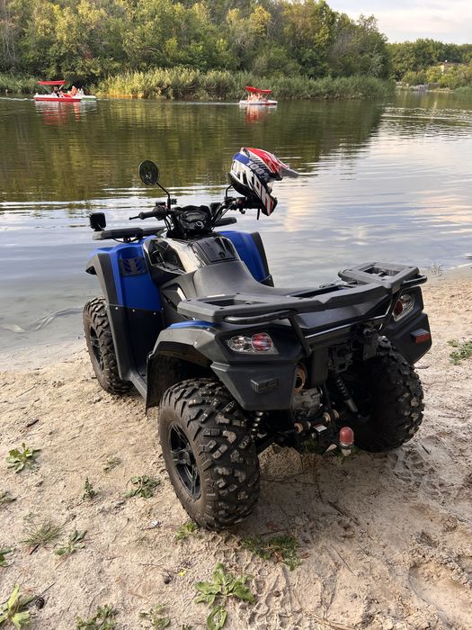 Продам квадроцикл Kymco 550 3 tbl