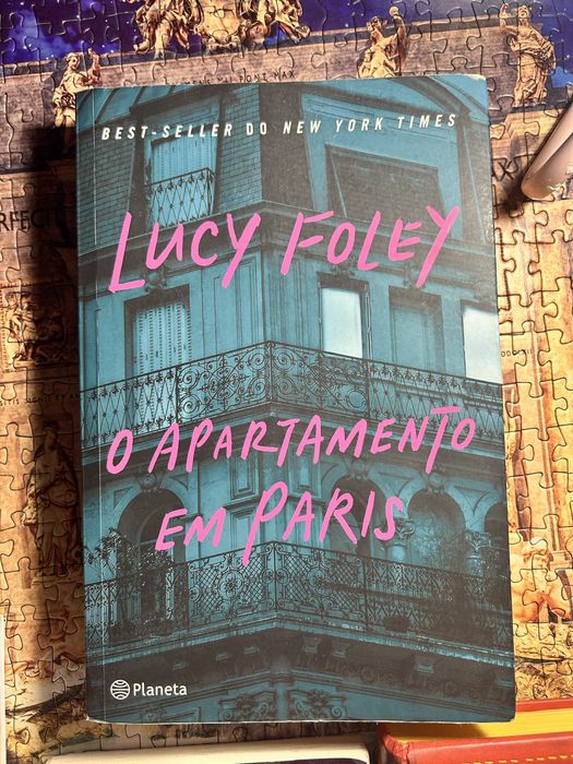 Livro “ o apartamento em Paris” de Lucy Foley