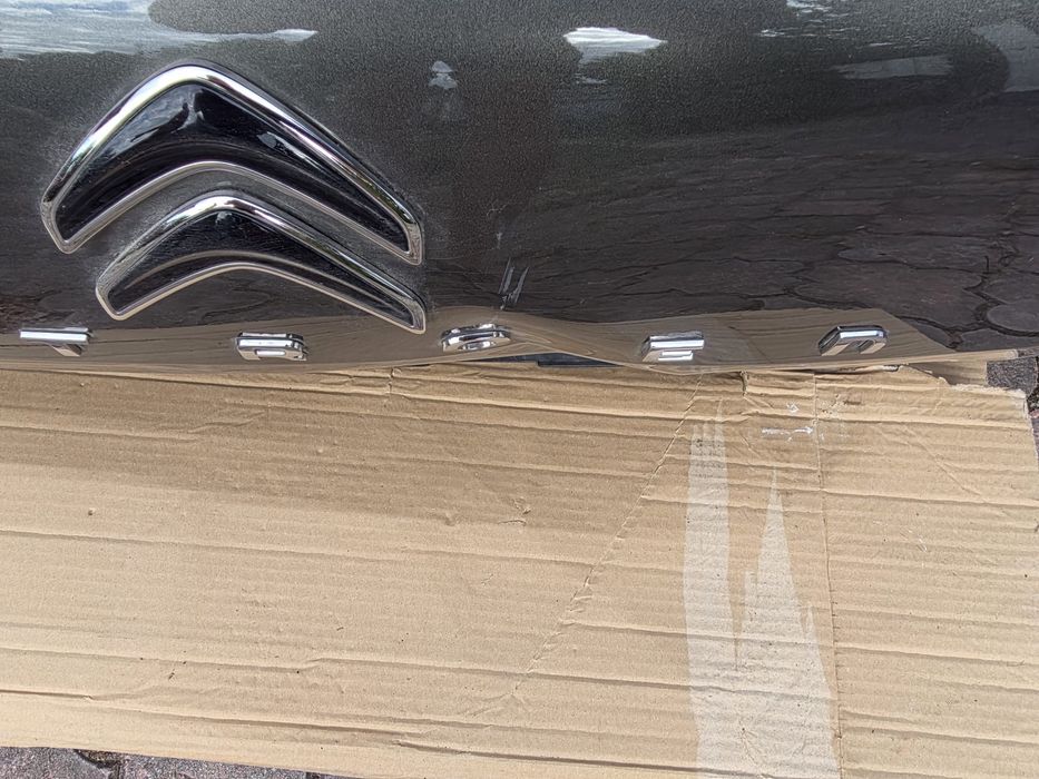 Citrone C5X elektryczna klapa bagażnika