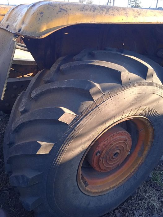 Трактор Т 158 , робочий