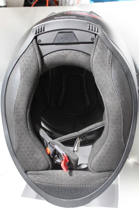 Мотоциклетный шлем Чорний Phantom Bluetooth M-57-58см Harman kardon