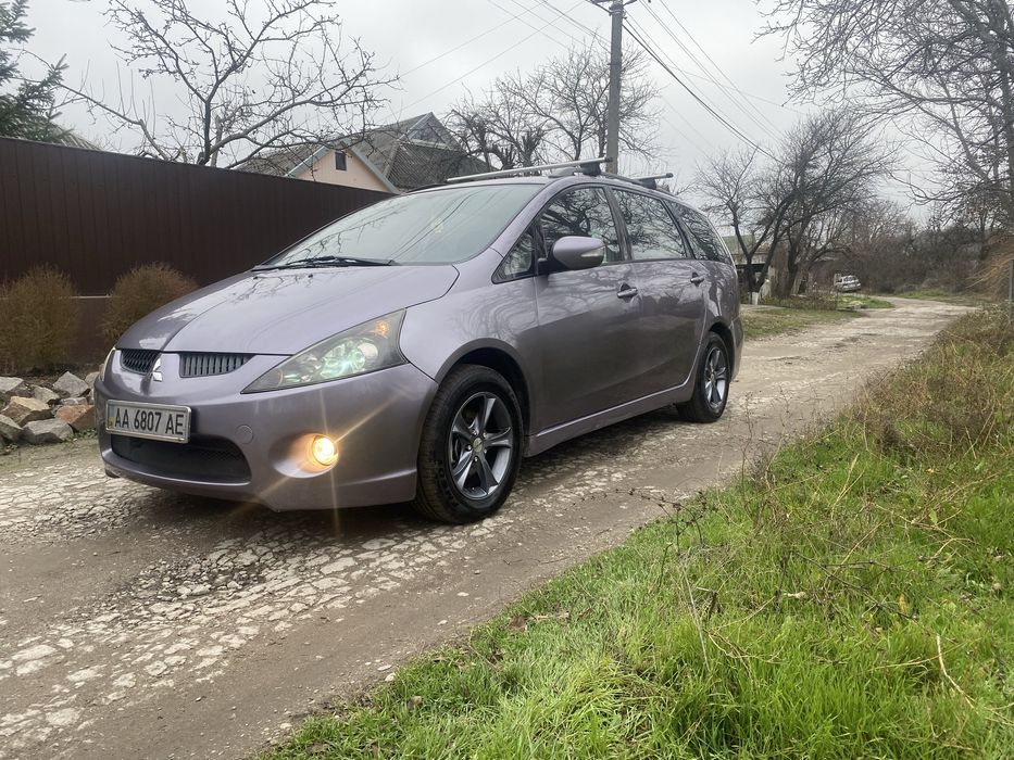 Мітсубісі Грандіс 2.4 Гбо Гарний стан !