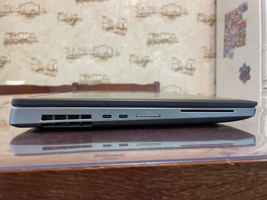 Ноутбук 15" FHD Dell Precision 7530 (i7-8750H/16Gb/SSD 256Gb/Radeon Pro WX4150)