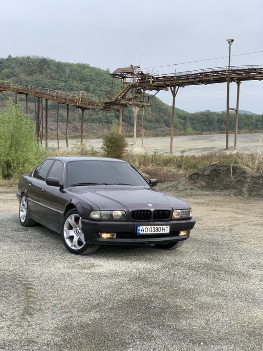 Продаж Bmw 7 е38