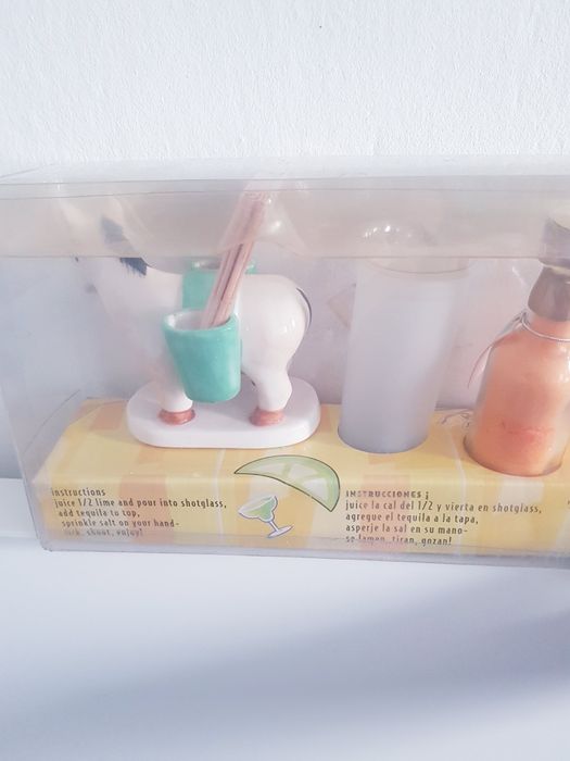 Nowy zestaw komplet do serwowania Tequili