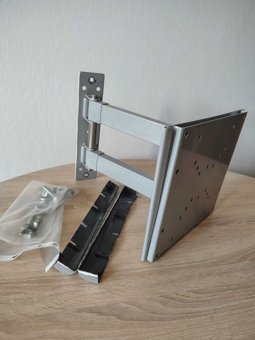 Zawieszenie na telewizor