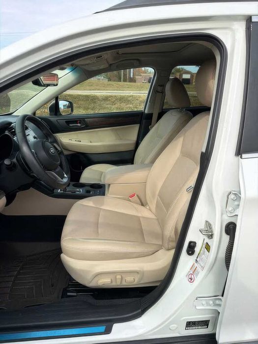 Subaru Outback Limited      2019