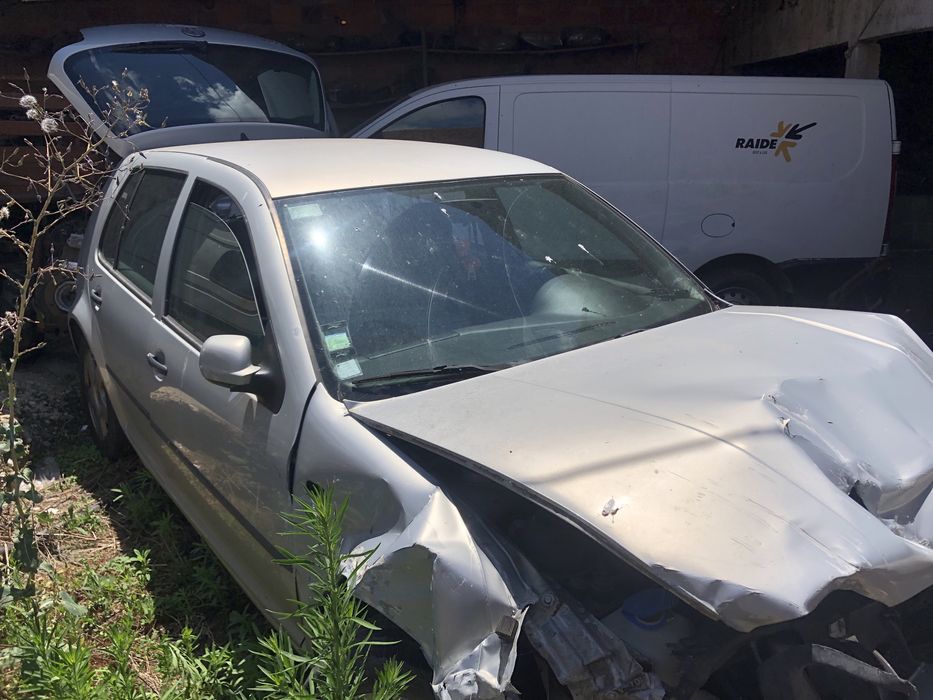 Volkswagen Golf 4 1.4 16v peças ou restauro