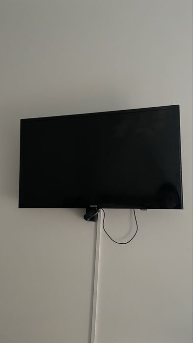 Tv Samsung UE32J4000AW