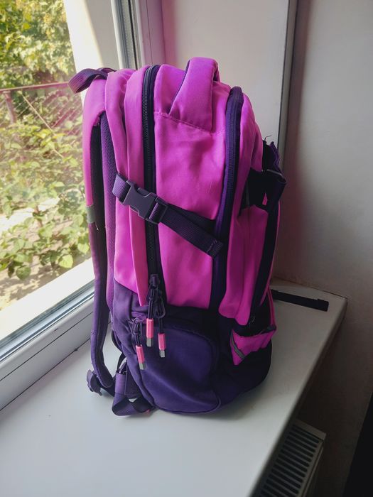 Продам портфель .