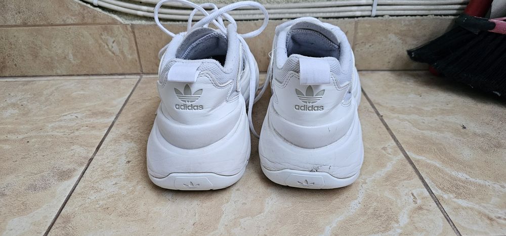 ADIDAS OZGAIA damskie buty rozmiar 39⅓ wkładka 24,5cm