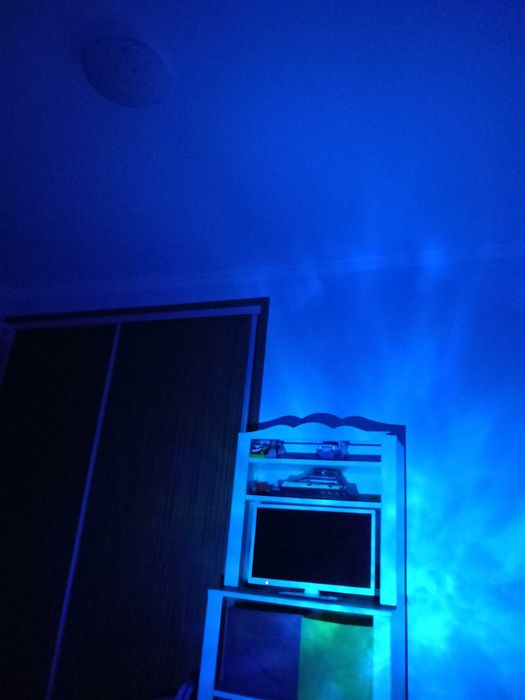 Robot com luzes quarto infantil