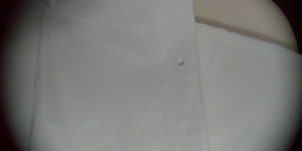 Cortina de duche nova, branca