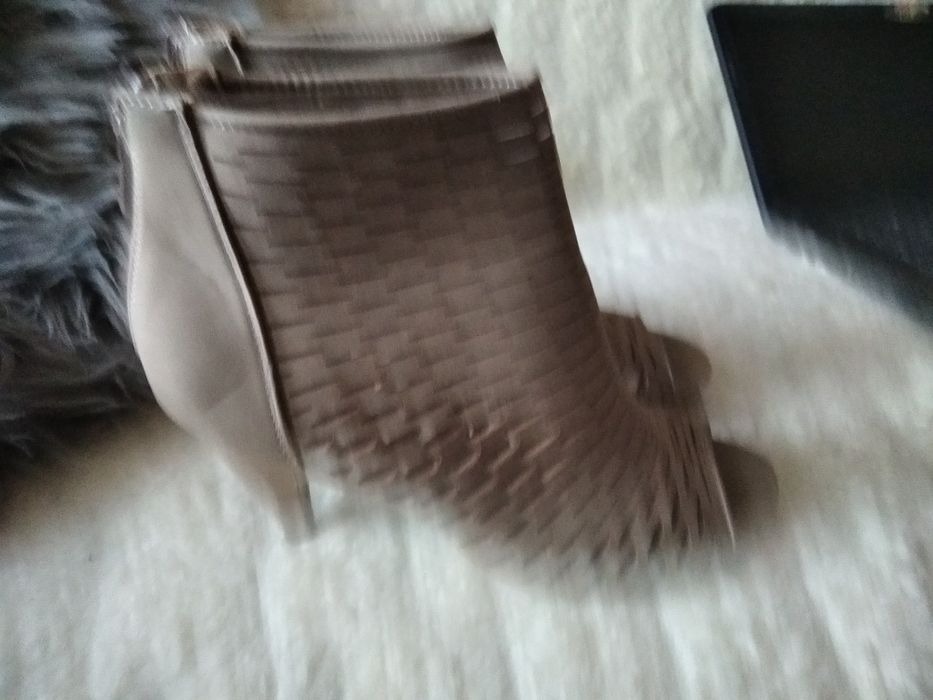 Botki Ażurowe na szpilce Weide