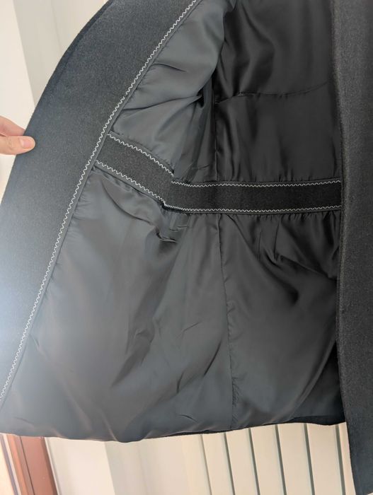 Elegancki i klasyczny szary zimowy płaszcz męski Buratti rozm M