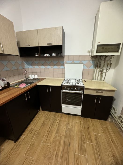 2кім квартира ЦЕНТР по добово, після ремонту
