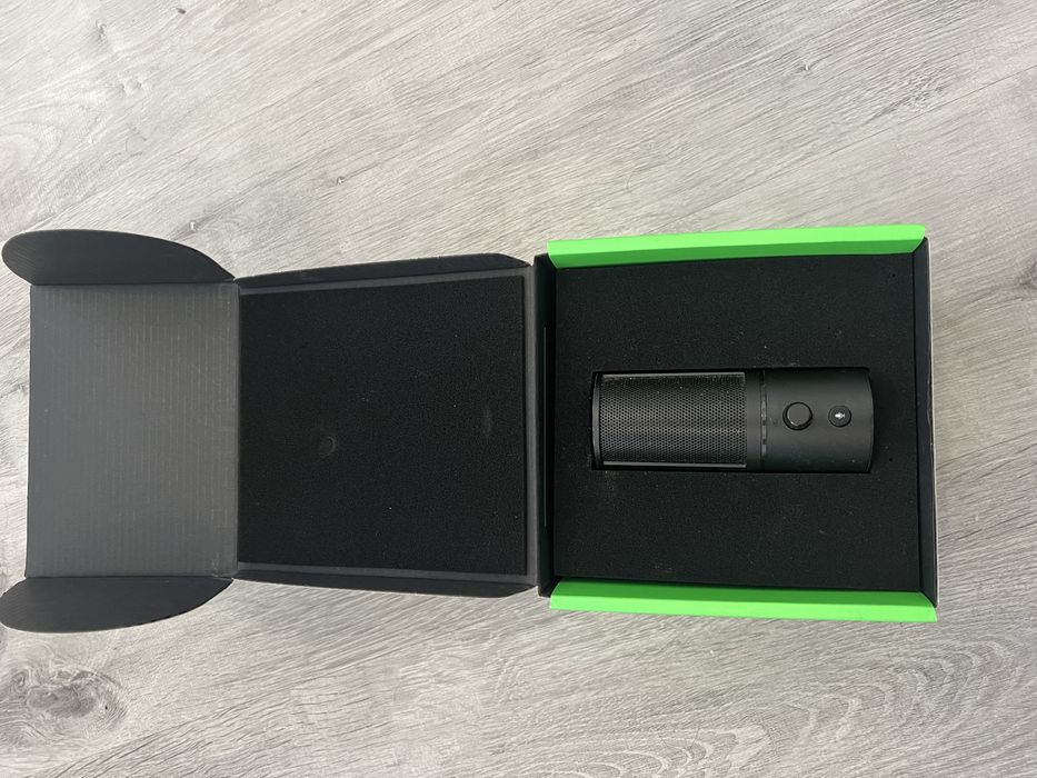 Microfone Razer Siren X