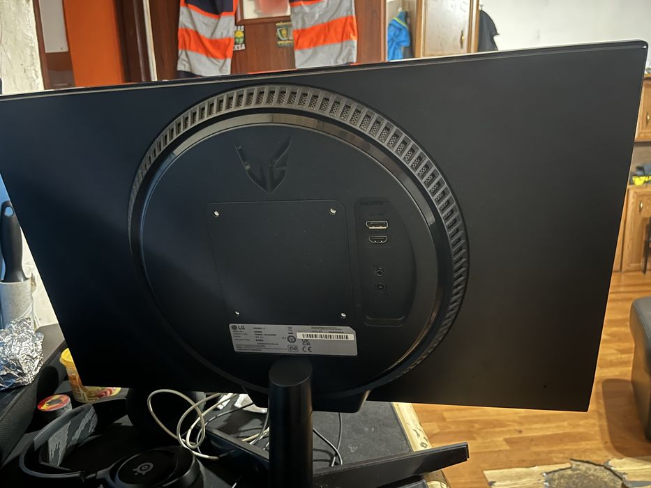 Monitor Lg ultragear 144hz 24 cale