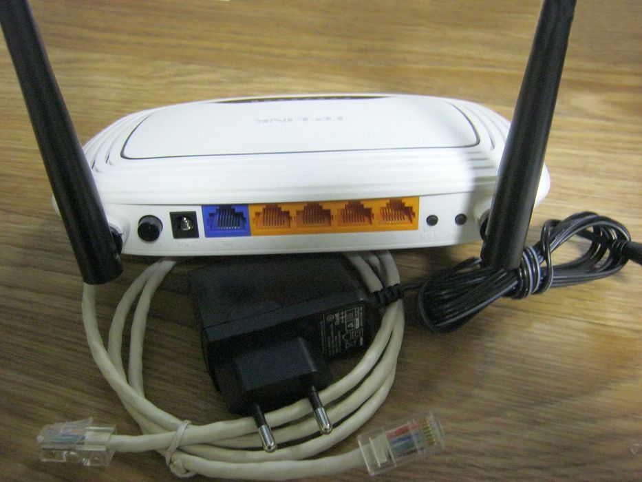 Wi-Fi роутер TP-Link TL-WR841N (300 Mbit/s)