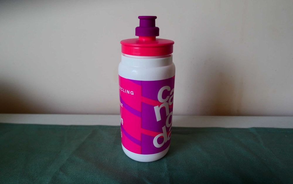 Nowy kolarski Bidon Elite Fly - Team EF EasyPost 550ml