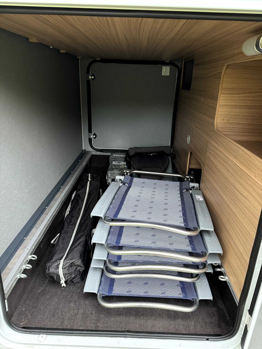 Kamper Wynajem Półintergra Premium Dethleffs JUST T7052 EB 5 os