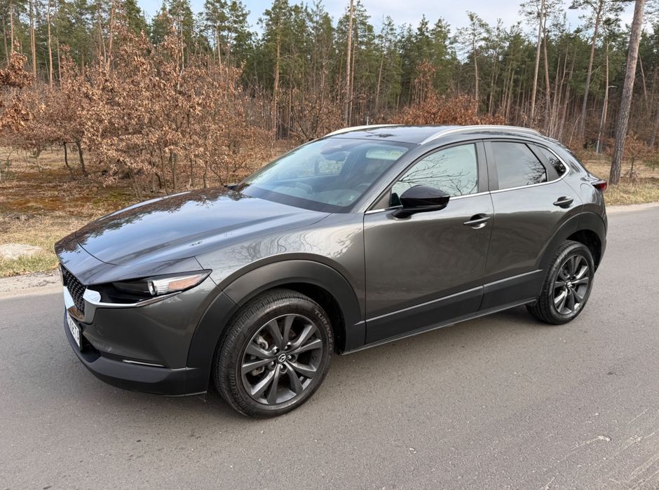 Продам Mazda CX-30 в гарному стані. 2.5 атмо, повний привід, комплектація select