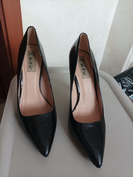 Casu 40 szpilki wężowa eco skóra buty czółenka