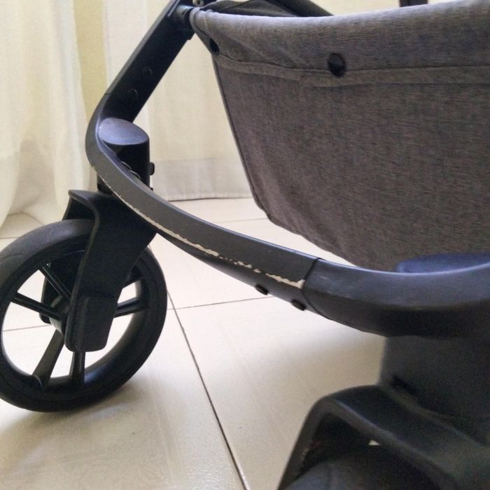 Carrinho de bebê 3 em 1 Asalvo completo, marca asalvo, em bom estado.