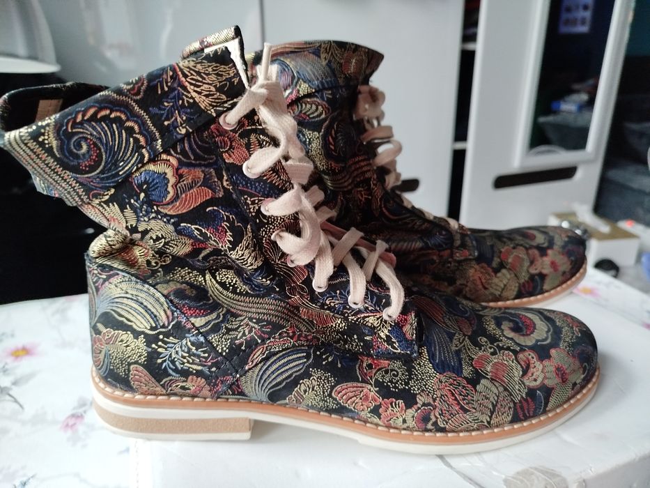 Buty skórzane nowe Zapato