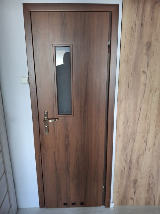 Sprzedam drzwi 60cm