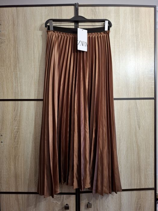 Юбка длинная  бренд Zara