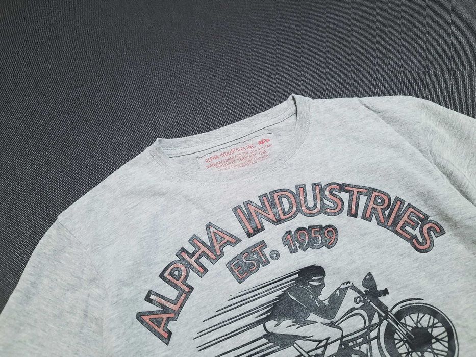 Футболка Alpha Industries