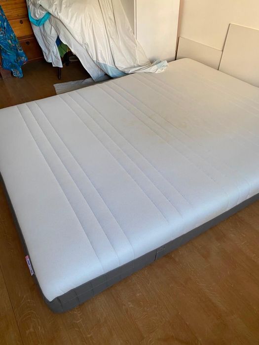 Colchão IKEA Hövag 160x200