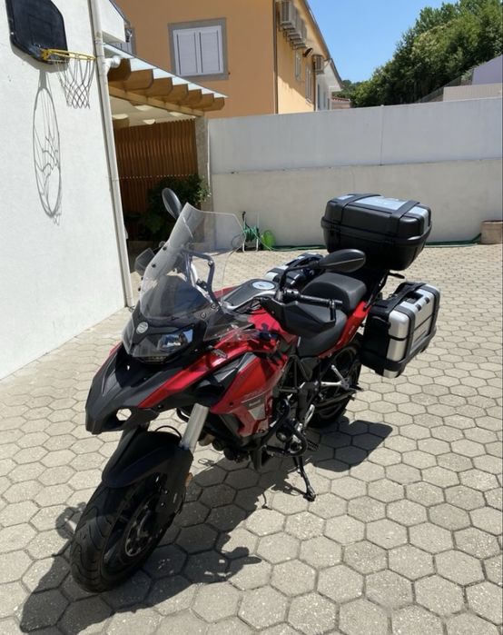 Mota Benelli TRK 502