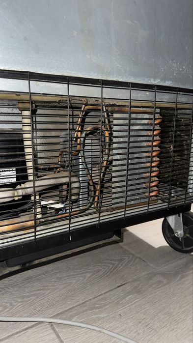 Холодильник Daewoo fsu200R