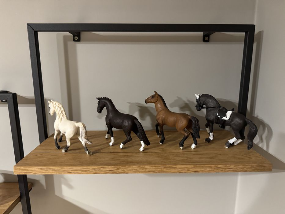 Konie schleich 5 figurek