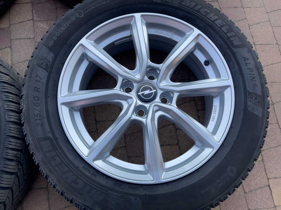 3859. Alufelgi 17" Citroen C4 DS3 Peugeot 2008 Mokka 6.5J ET32 4x108