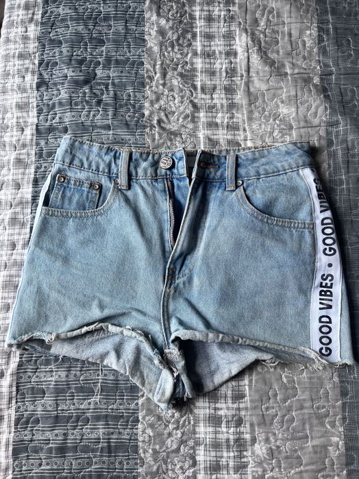 Жіночі шорти Cropp бу