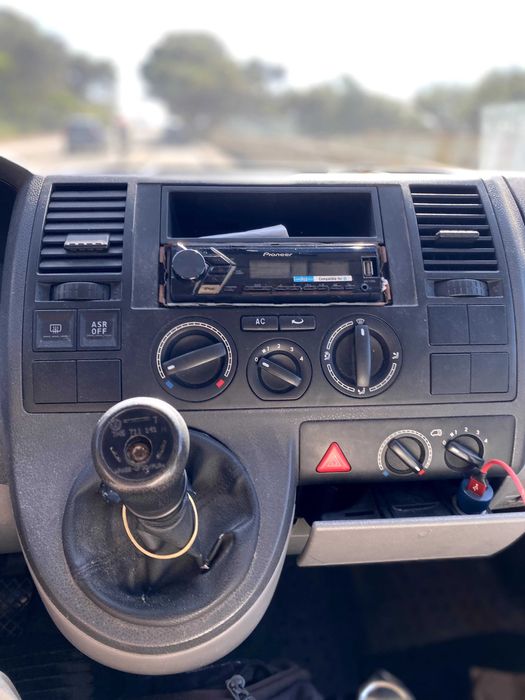 VW Transporter 2008 - 199 000 Km - 9 lugares