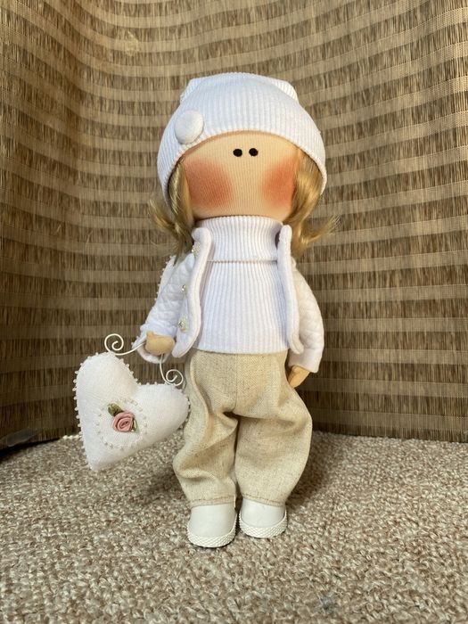 Лялька ручної роботи